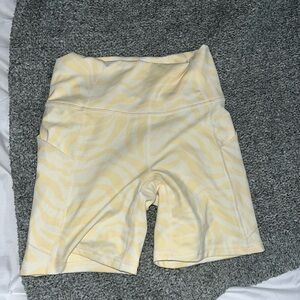 Worn once fabletics shorts